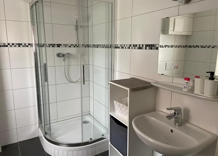 Apartmentvermietung Ingrid Bolkart - Kirchblick 1 *