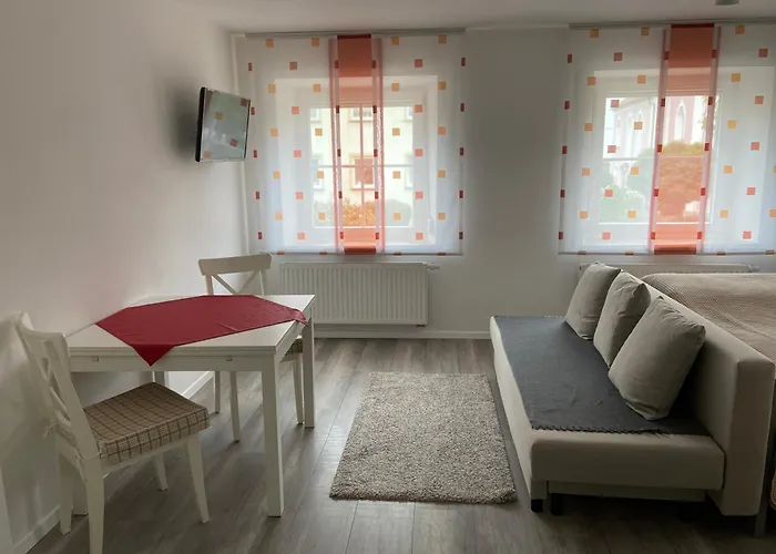 Apartmentvermietung Ingrid Bolkart - Kirchblick 1